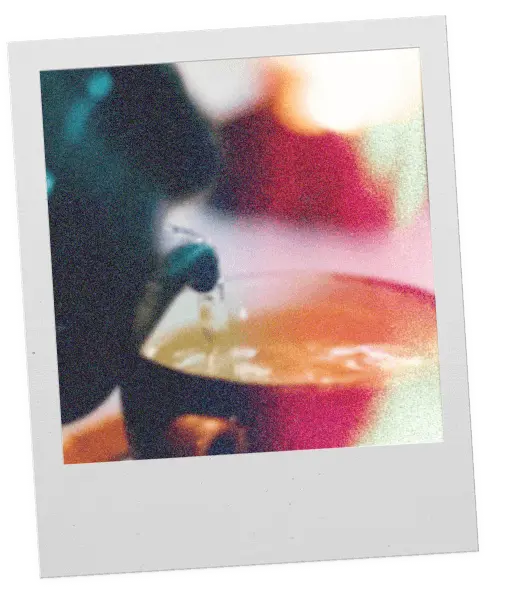 Teapot Sonder Ode Ona  GATHER